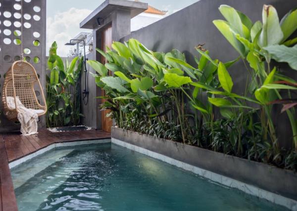 Tropický rodinný dom v centre Padonan, Canggu