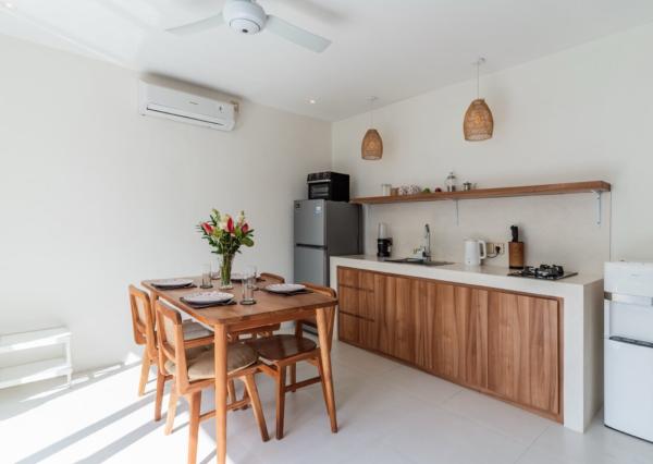 Investičná vila s pracovňou a strešnou terasou v Canggu