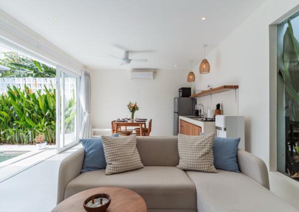 Investičná vila s pracovňou a strešnou terasou v Canggu