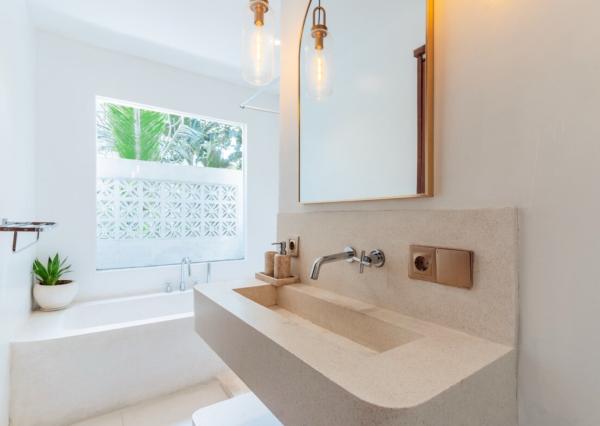 Investičná vila s pracovňou a strešnou terasou v Canggu