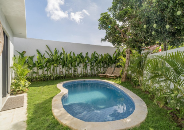 Moderná 2-izbová vila v rezidenčnej štvrti v Nusa Dua