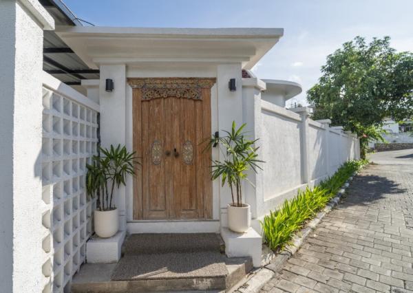 Moderná 2-izbová vila v rezidenčnej štvrti v Nusa Dua