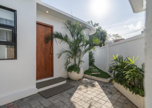 Moderná 2-izbová vila v rezidenčnej štvrti v Nusa Dua