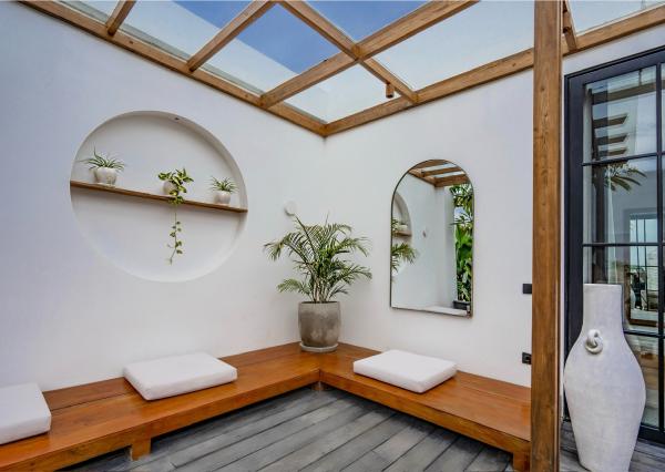 Luxusná 3-izbová rezidencia s tropickou záhradou