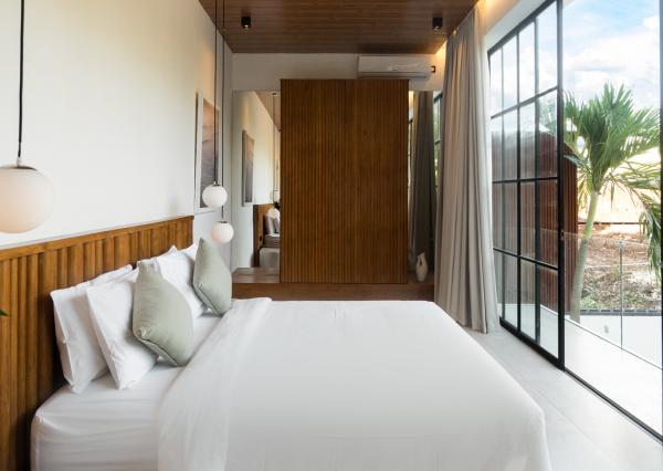 Dizajnérska vila s 2 spálňami v modernom balijskom štýle