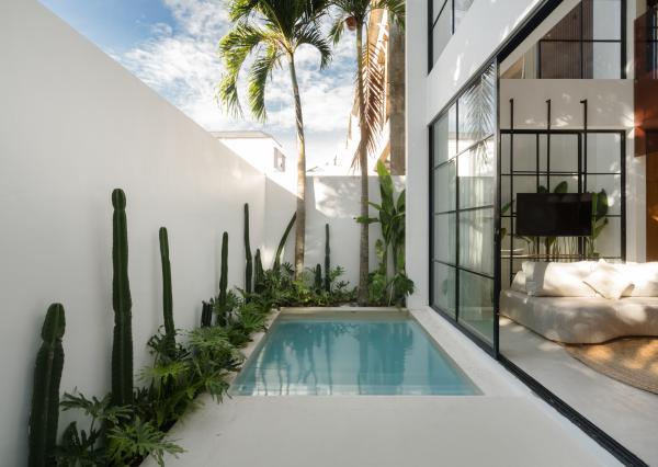 Dizajnérska vila s 2 spálňami v modernom balijskom štýle